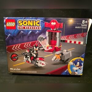 LEGO Sonic the Hedgehog Shadow's Adventure Set - Red, Black, Gray